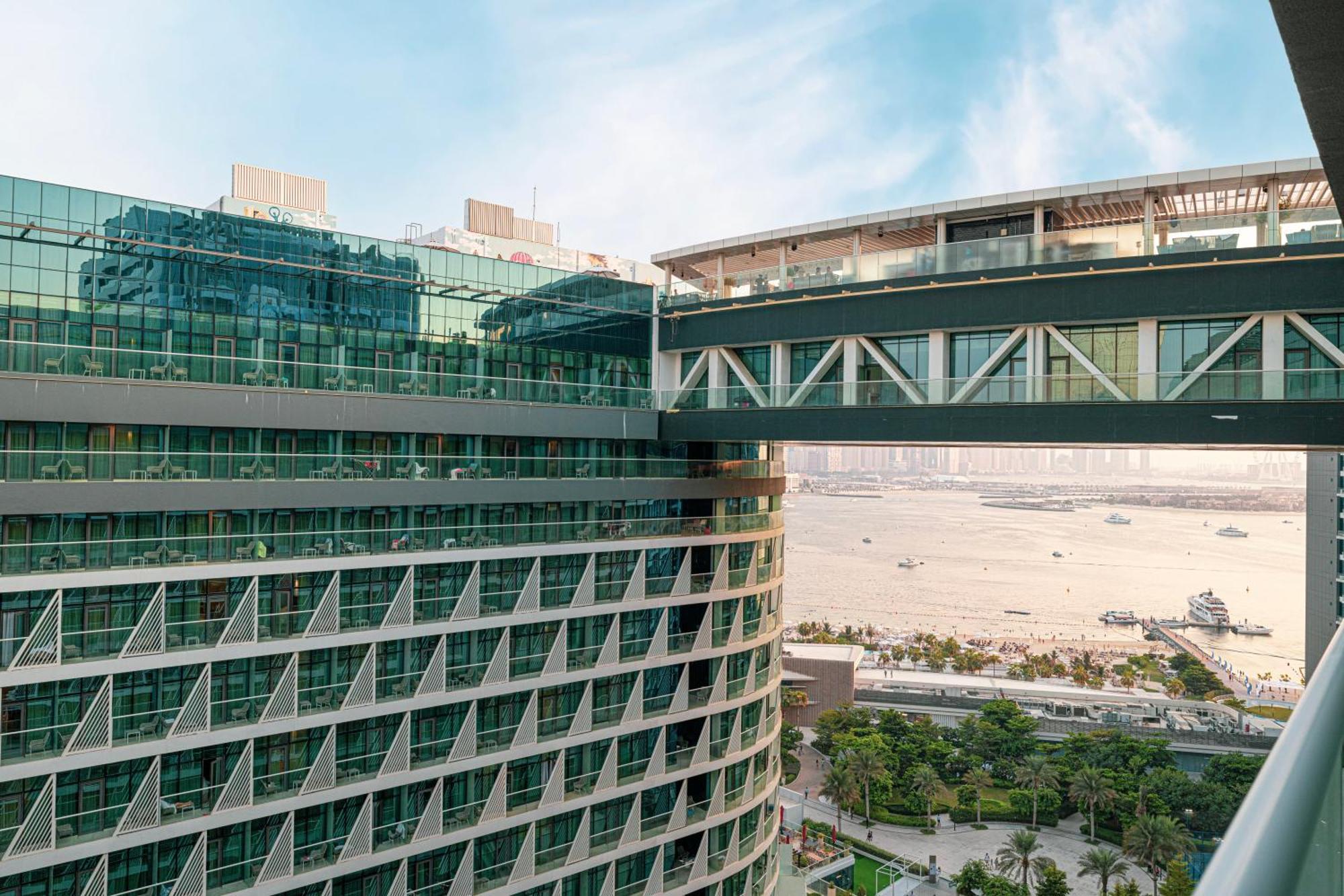 Apartment Palm Jumeirah - Luxe Infinity Pool I Direct Access Dubai