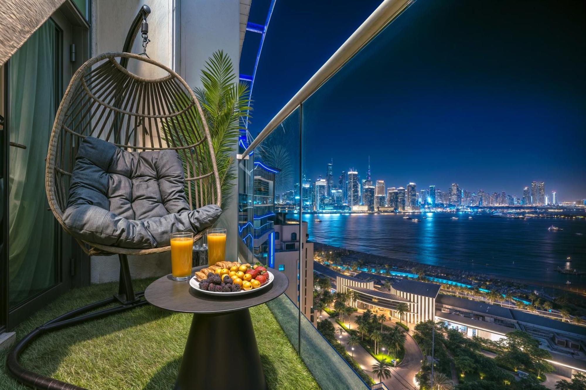 Palm Jumeirah - Luxe Infinity Pool I Direct Access Appartement *