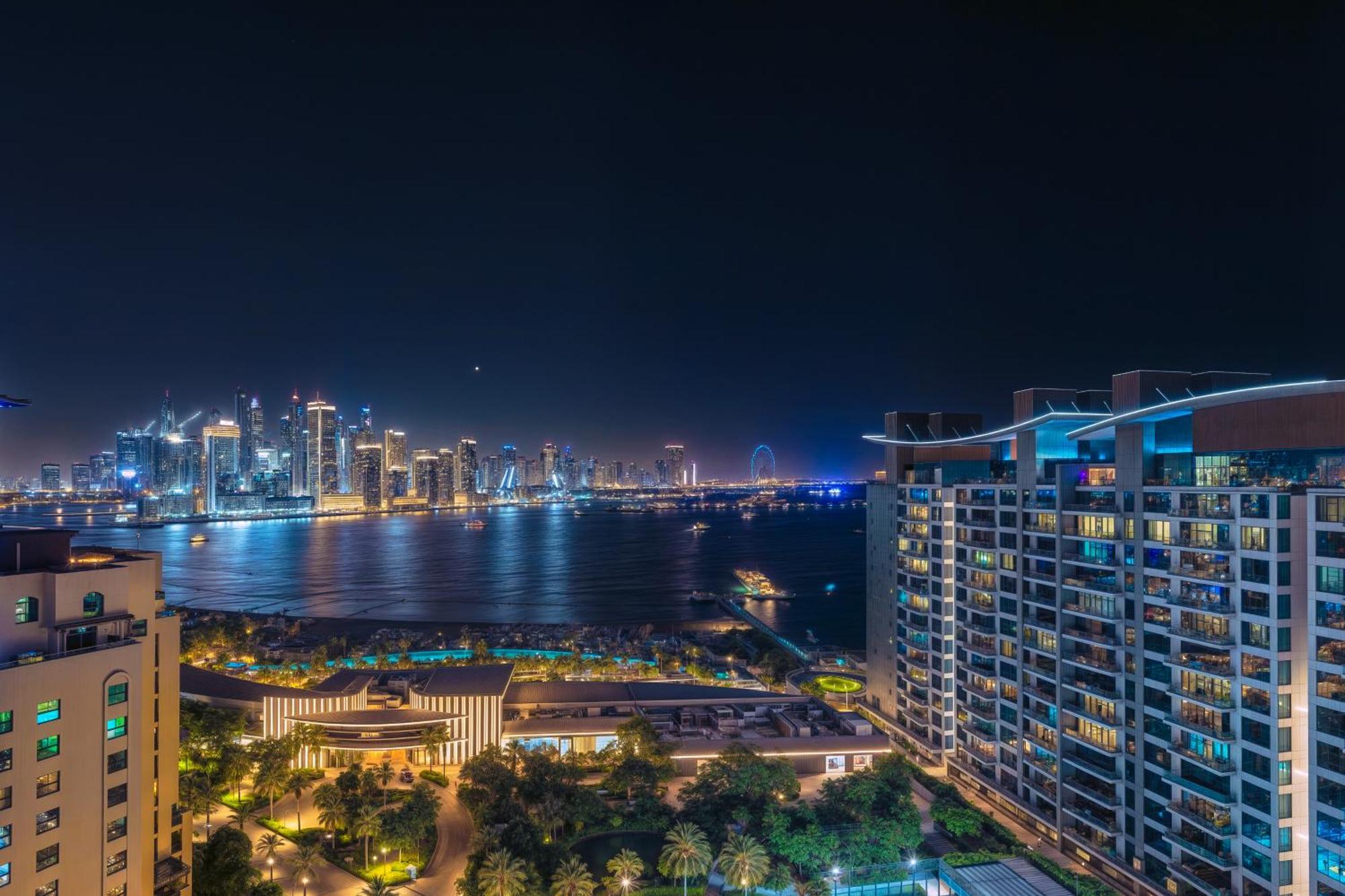 Palm Jumeirah - Luxe Infinity Pool I Direct Access